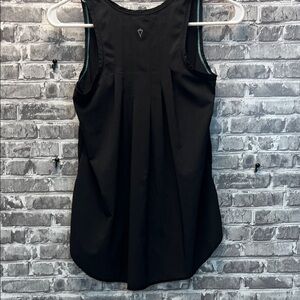 Girl's IVIVVA top